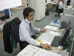 井澤　公男　1985年入社　ケミカル物流営業本部　ケミカル第２営業部　部長